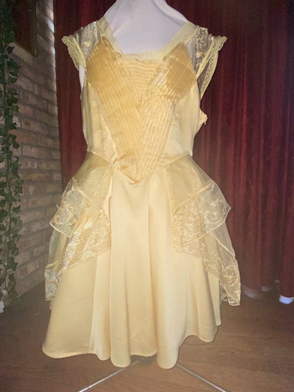 Disney Princess Belle Beauty and the Beast Yellow / Gold Ball Gown Dress XL NWT
